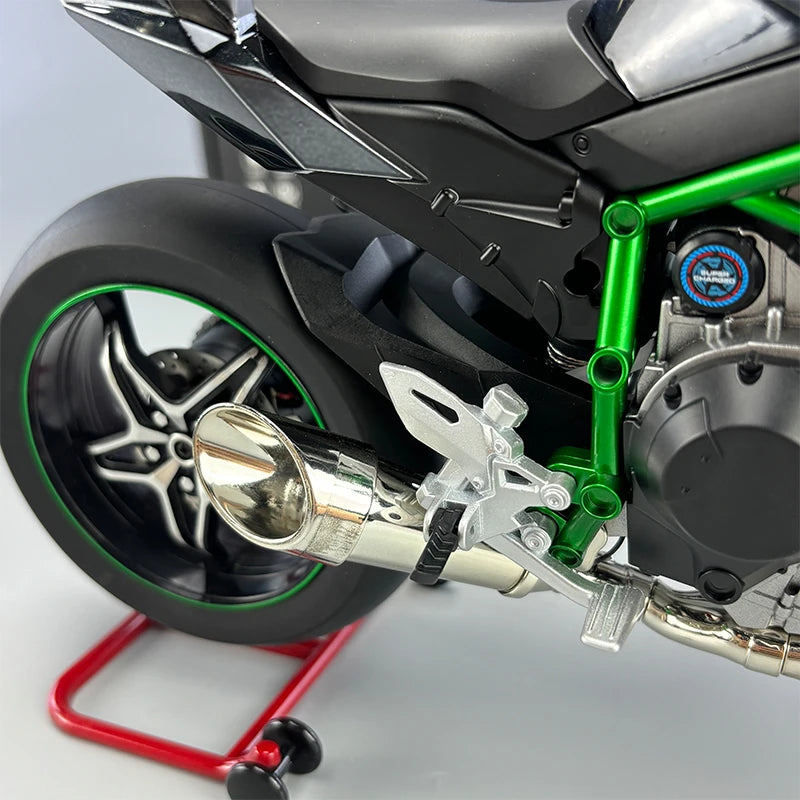 1:6 Kawasaki Ninja H2R Diecast Motorcycle Model with Sound & Light – Racing Collection Gift